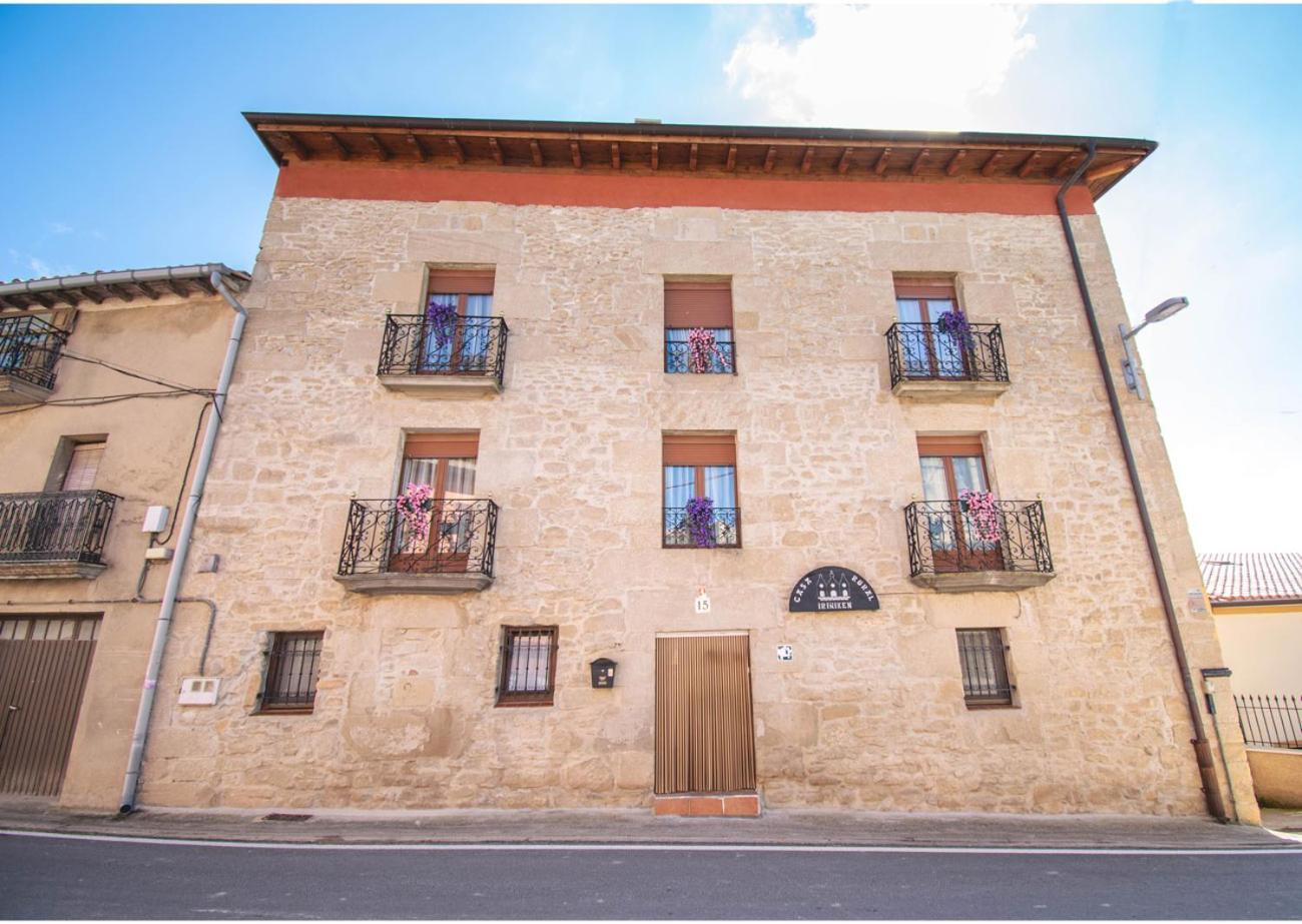 Iriniken, Amplia Casa Rural Con Barbacoa En Navarra Aras  Bagian luar foto